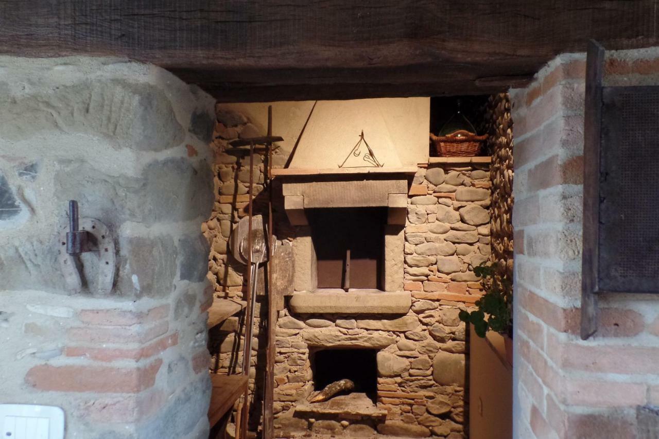 La Breccia Di Anghiari Guest House Exterior photo